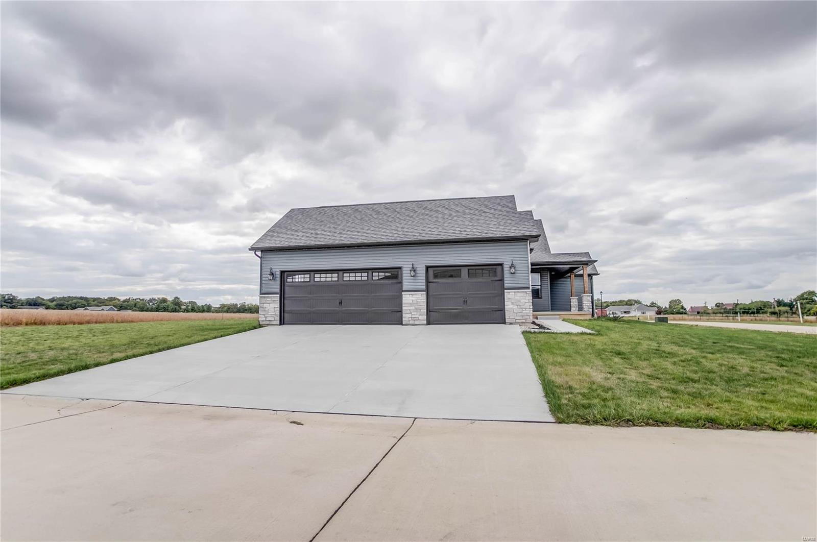 1000 Brianna Court Property Photo 19