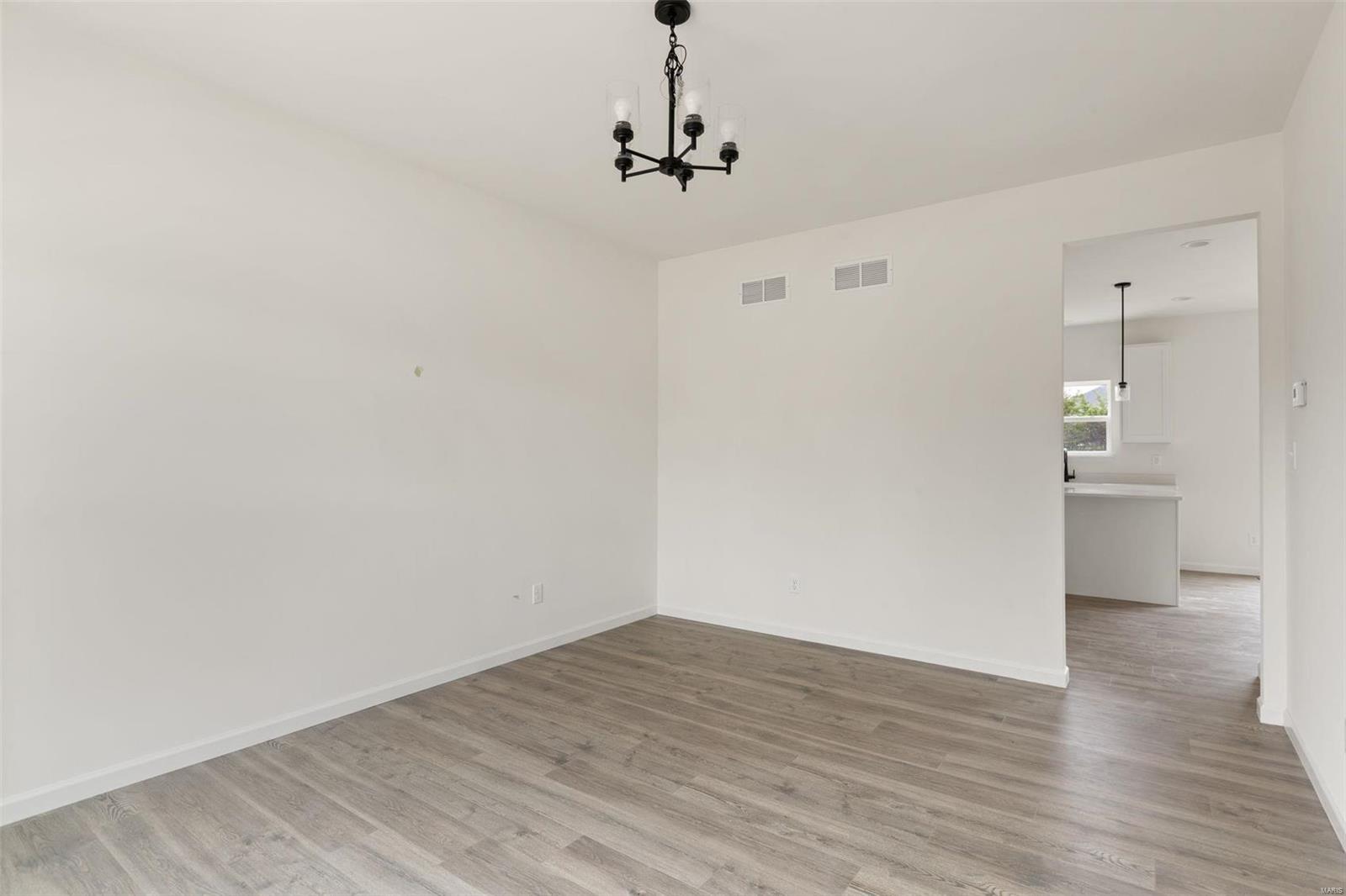 128 Day Lily Lane Property Photo 2
