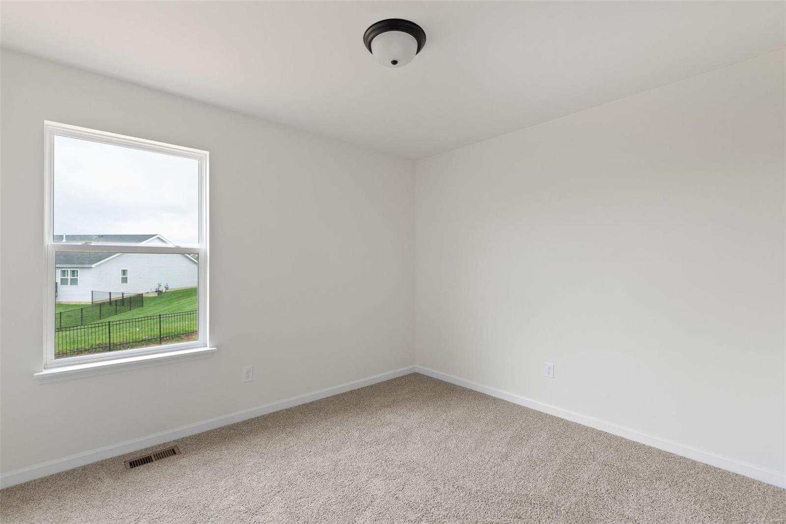 128 Day Lily Lane Property Photo 27