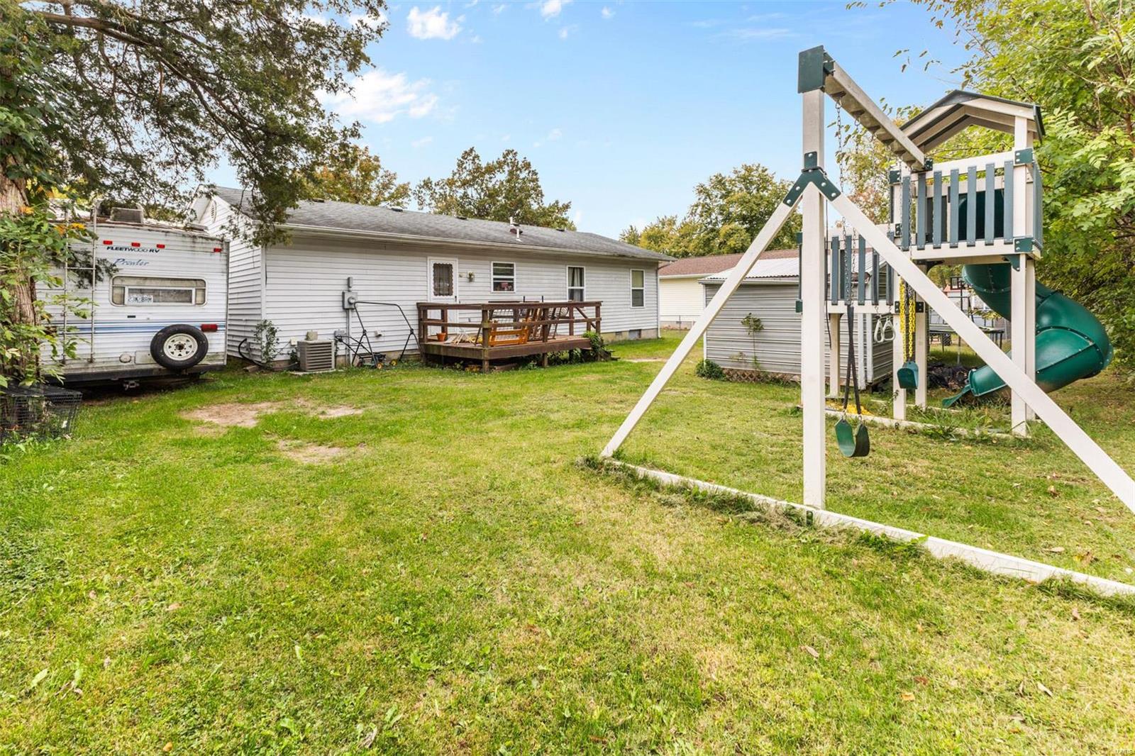 579 Kimberly Court Property Photo 3