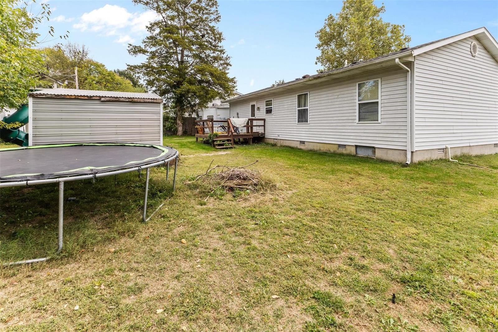 579 Kimberly Court Property Photo 4