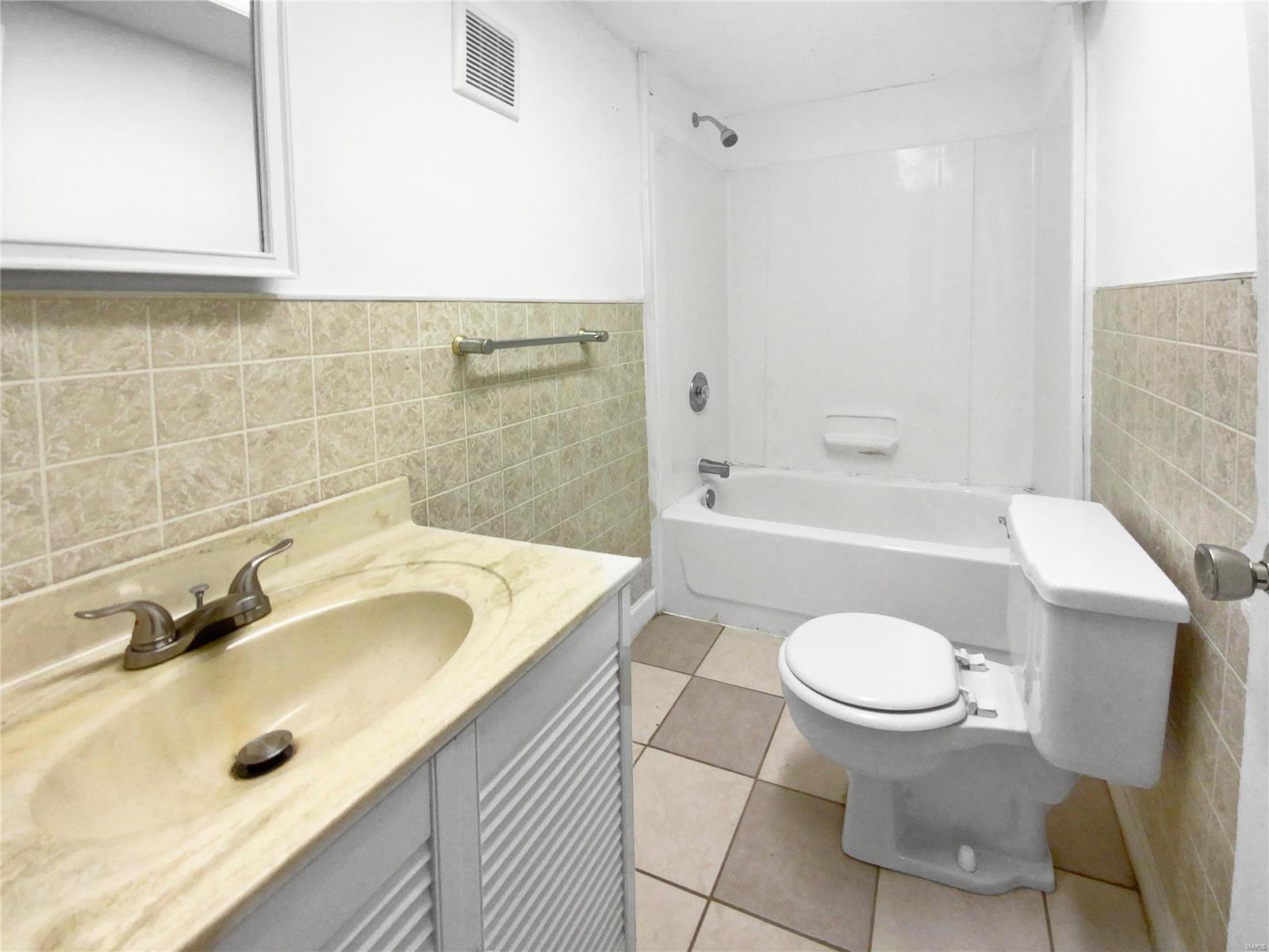 7708 Cheshire Lane Property Photo 18