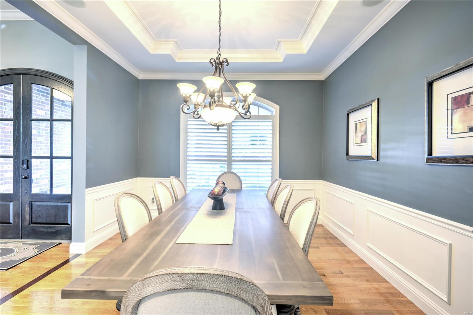 519 Woodcliff Heights Drive Property Photo 18