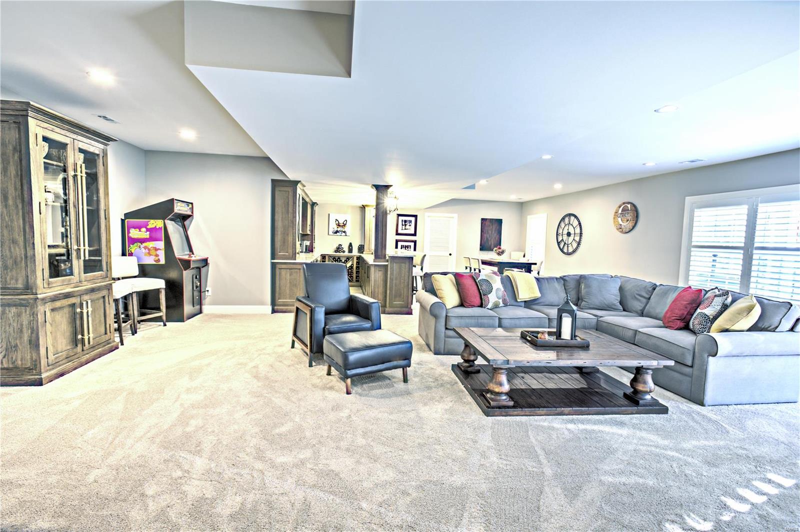 519 Woodcliff Heights Drive Property Photo 46