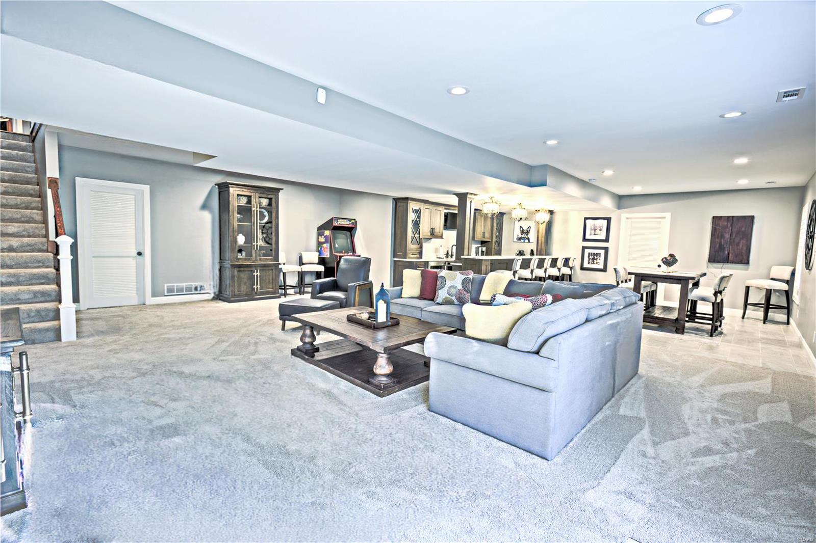 519 Woodcliff Heights Drive Property Photo 47