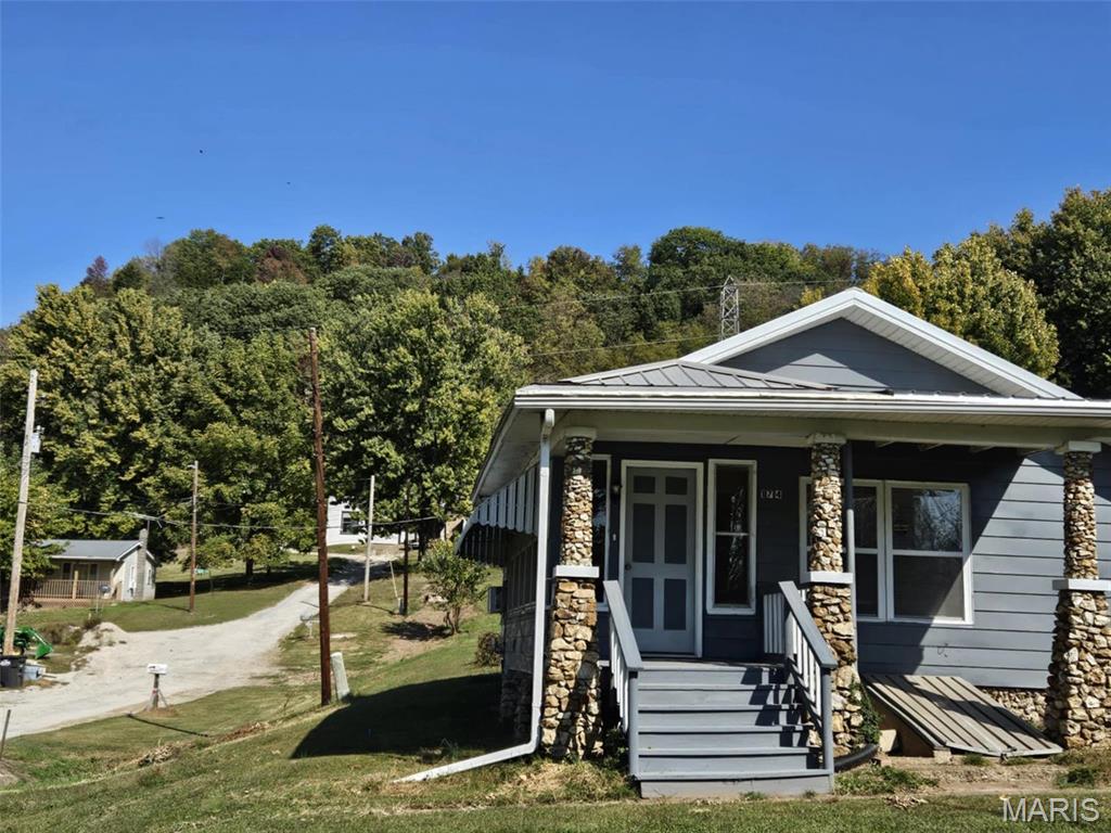 174 Clinton Street Property Photo 2