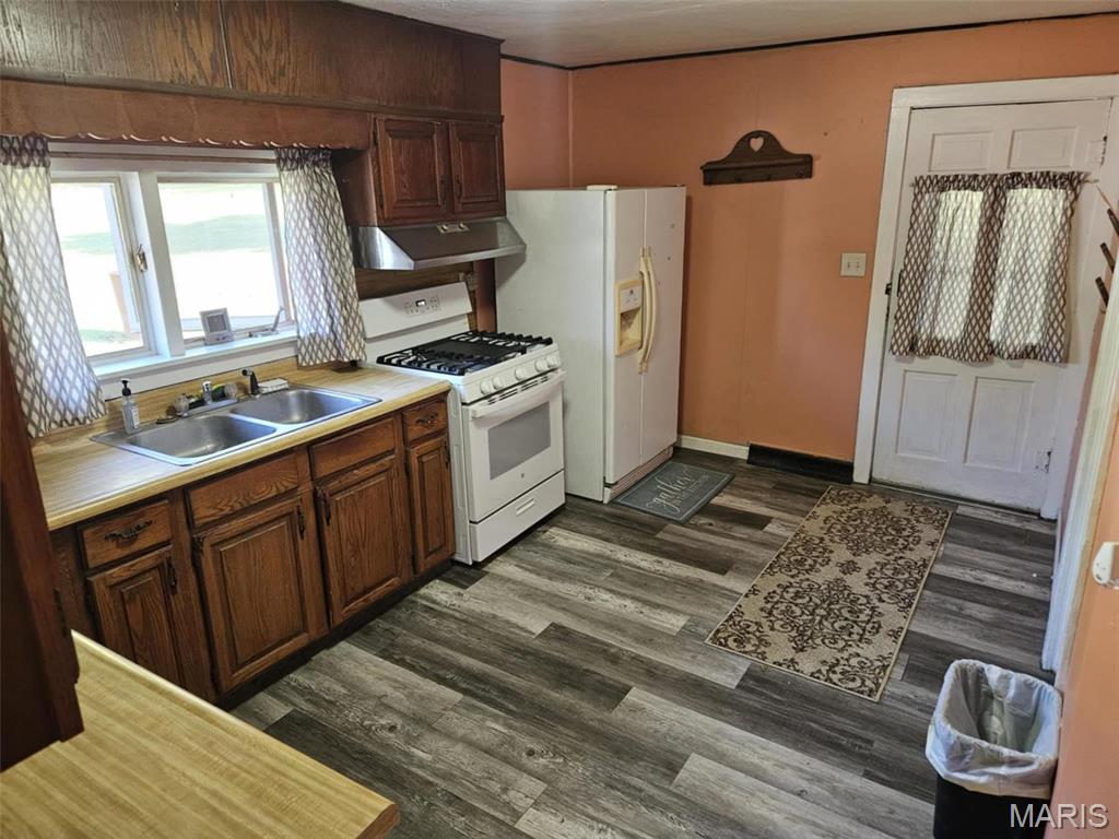 174 Clinton Street Property Photo 7
