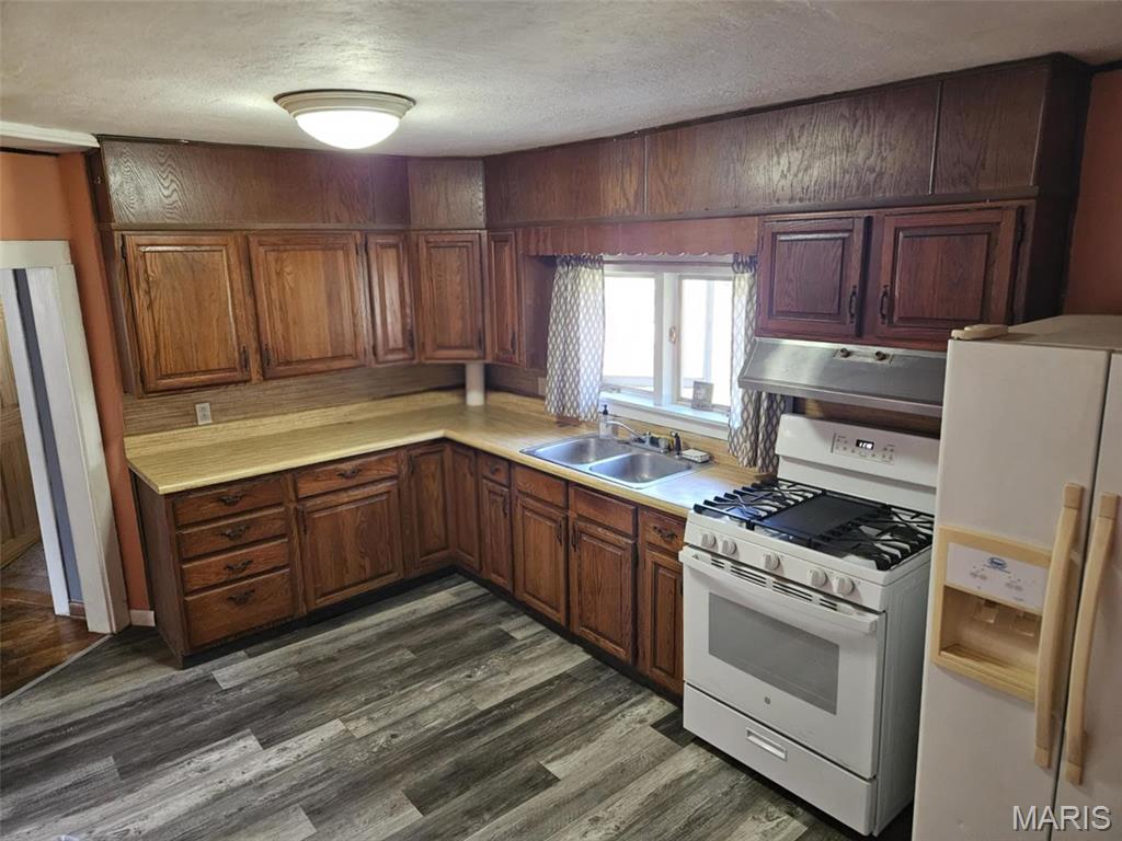 174 Clinton Street Property Photo 8