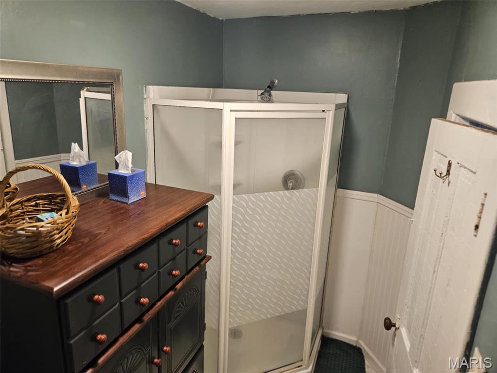 174 Clinton Street Property Photo 22