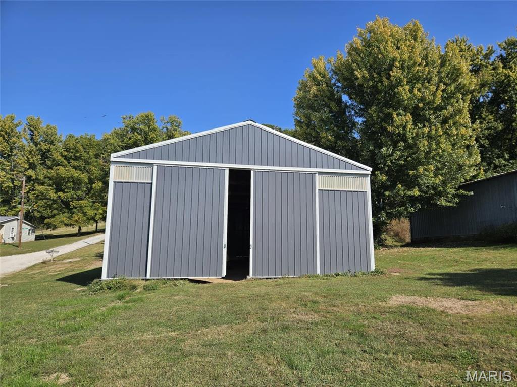 174 Clinton Street Property Photo 35