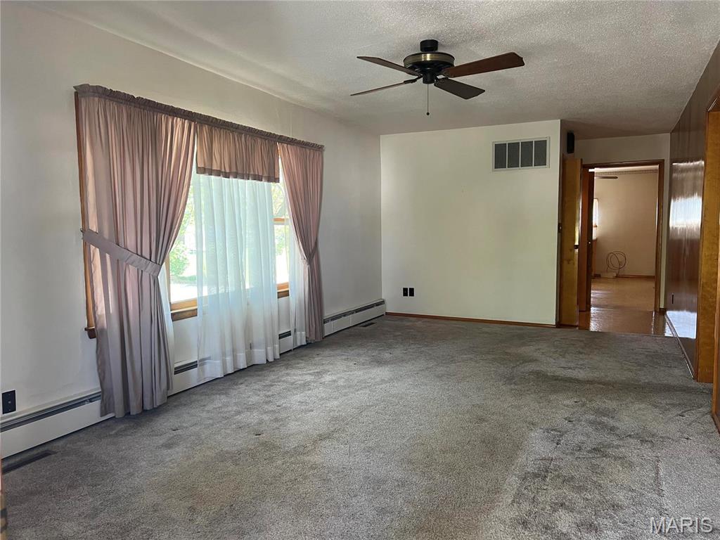 1402 W Randolph Street Property Photo 3