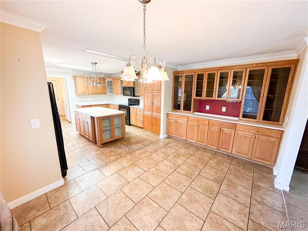 663 County Road 2590 Property Photo 7