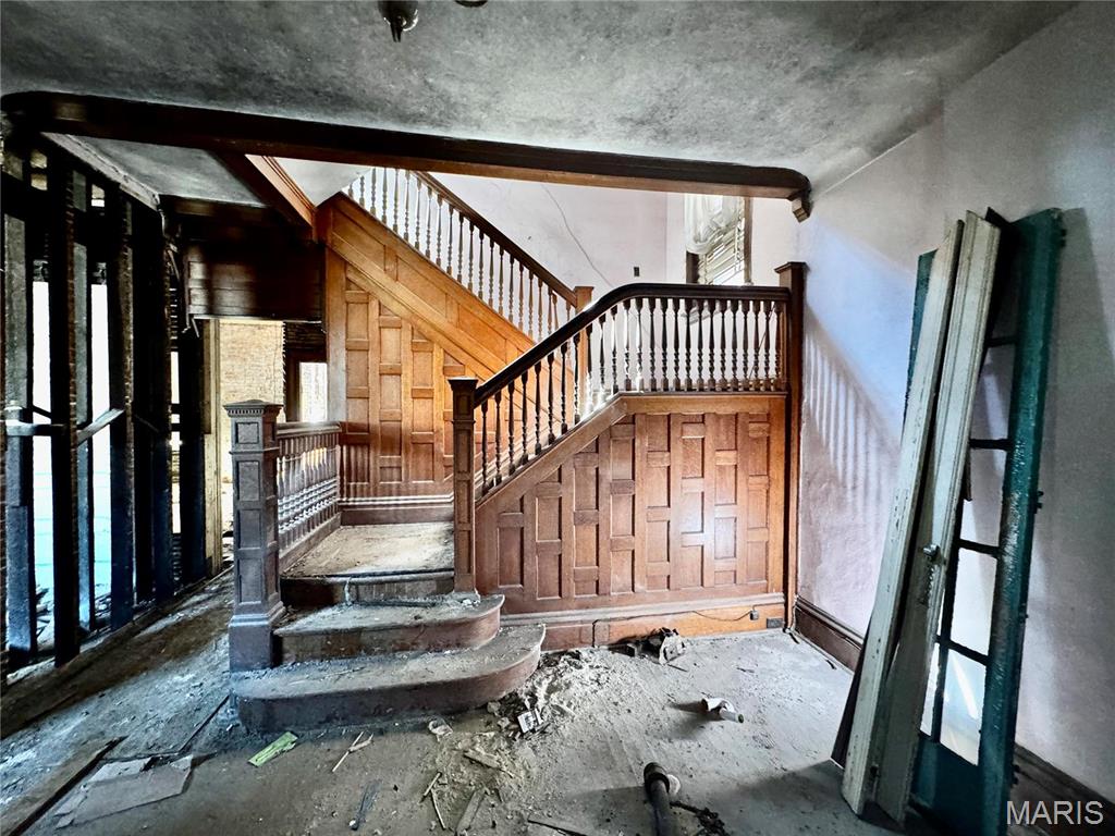 5174 Cabanne Avenue Property Photo 11