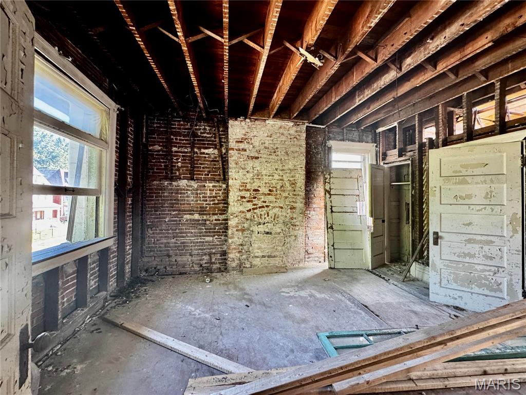 5174 Cabanne Avenue Property Photo 14