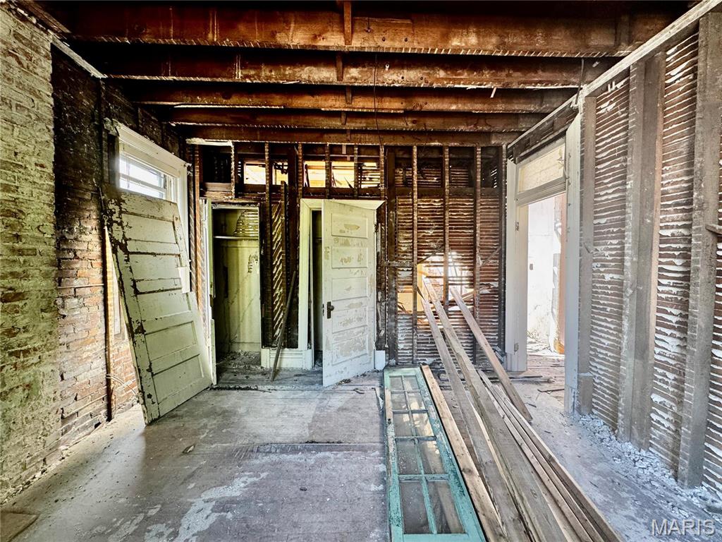 5174 Cabanne Avenue Property Photo 15