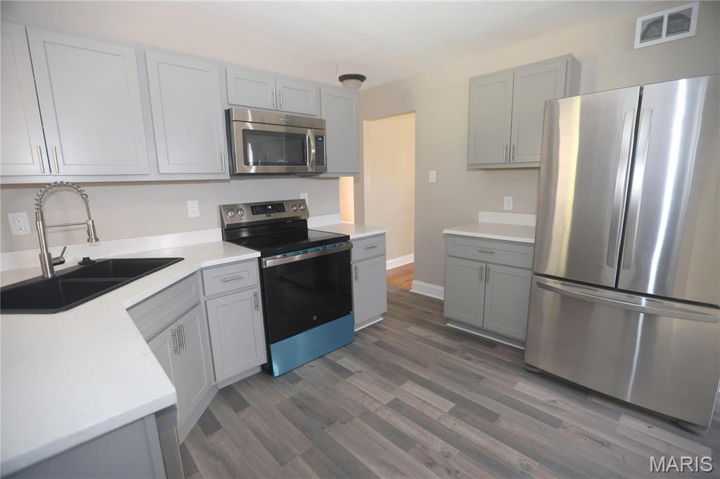 8912 Boyce Place Property Photo 7