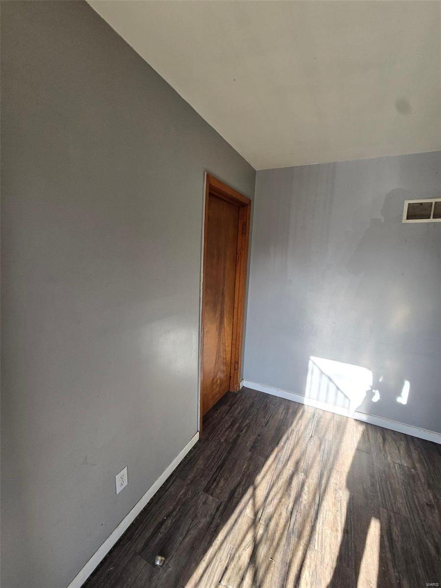 8553 Jenny Drive Property Photo 15