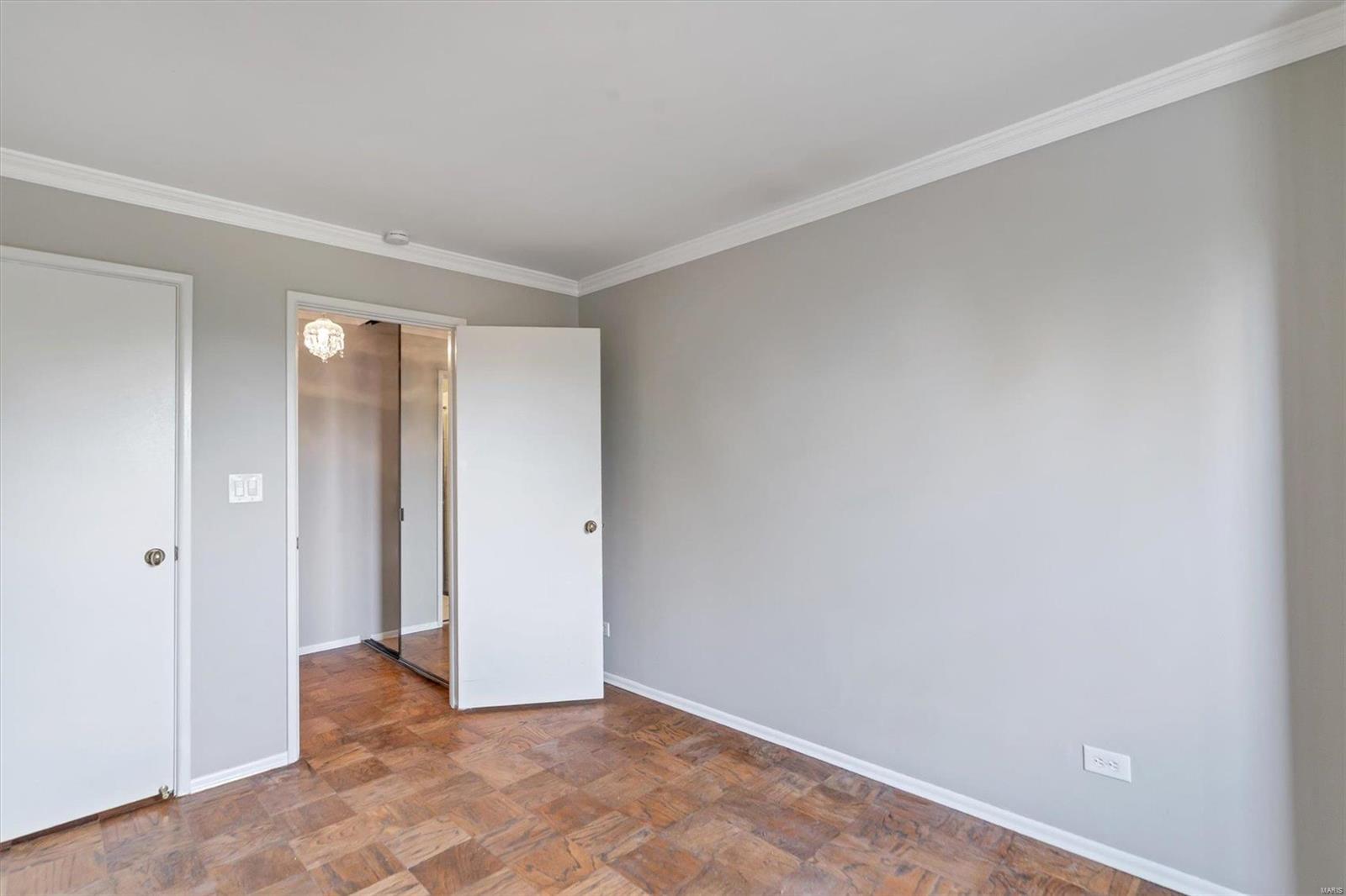 4466 W Pine Boulevard 3e Property Photo 24