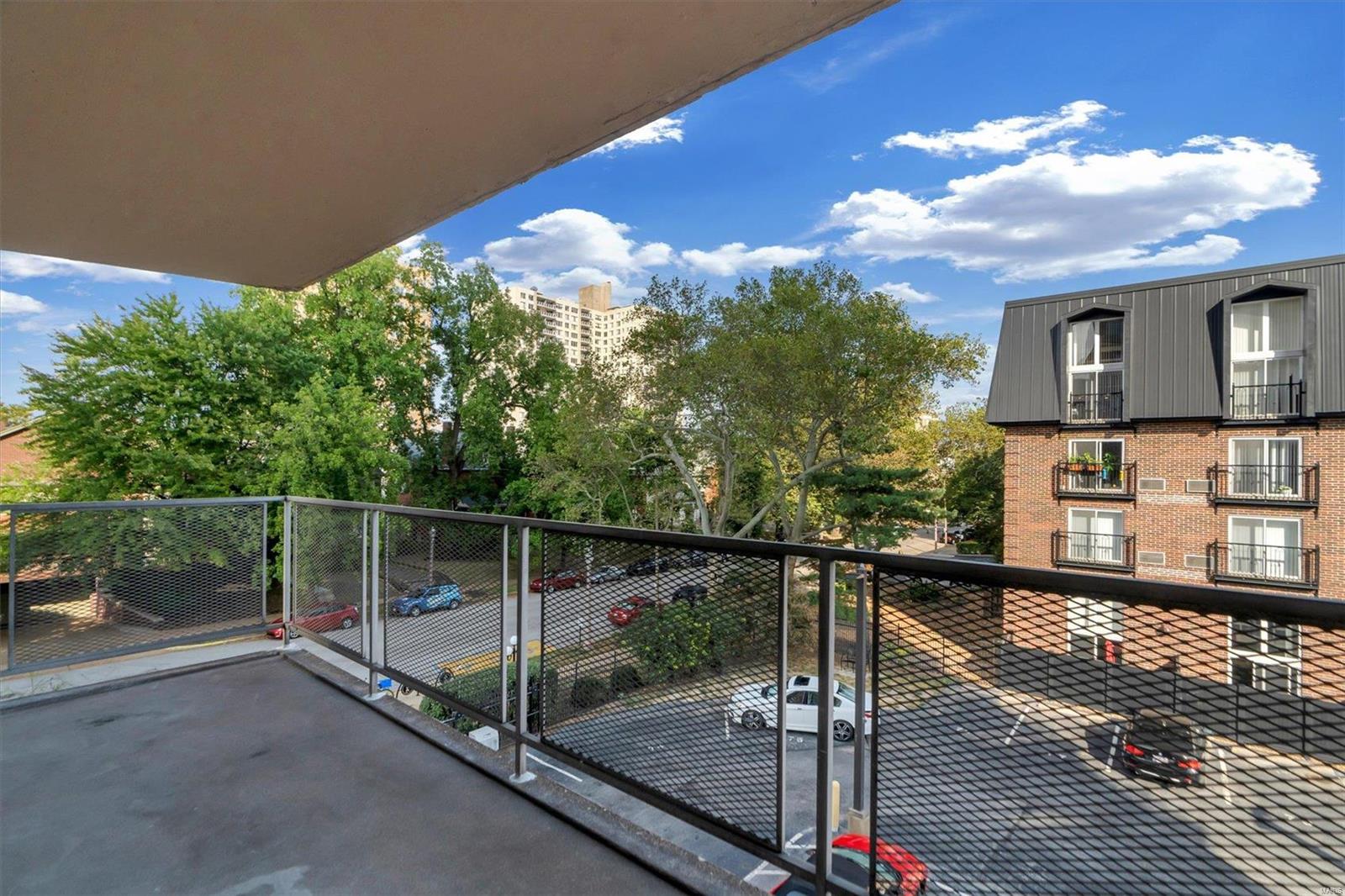 4466 W Pine Boulevard 3e Property Photo 29