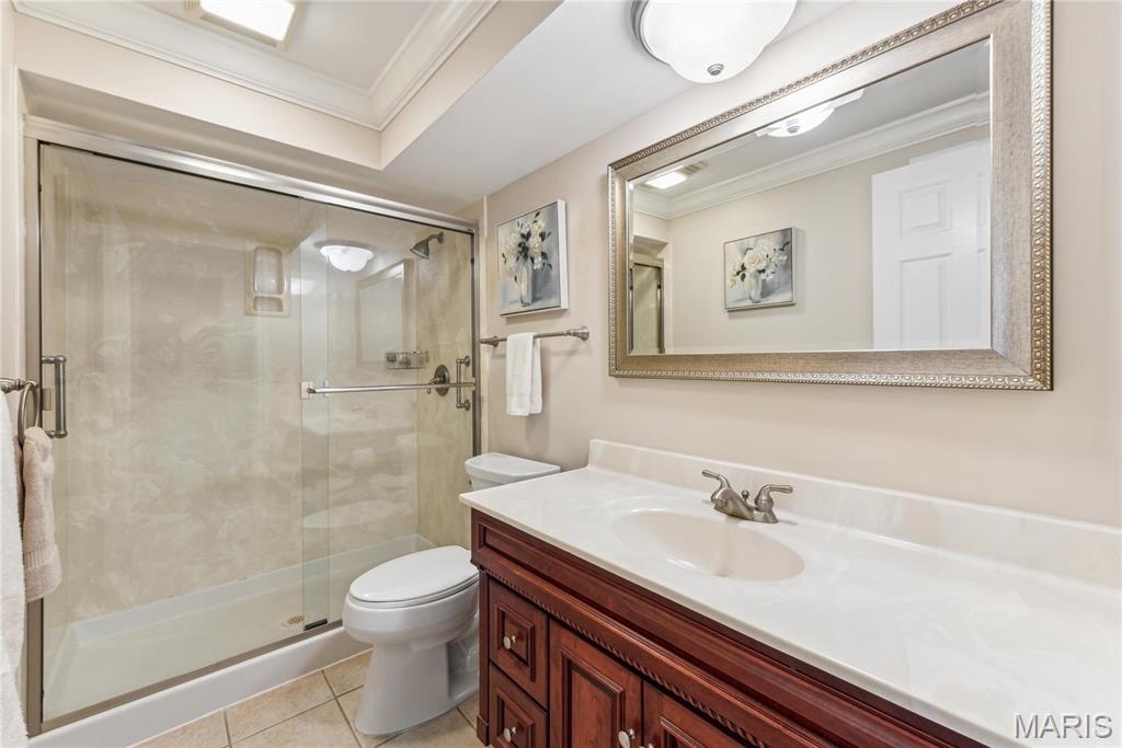 964 Claytonbrook Drive 2a Property Photo 18
