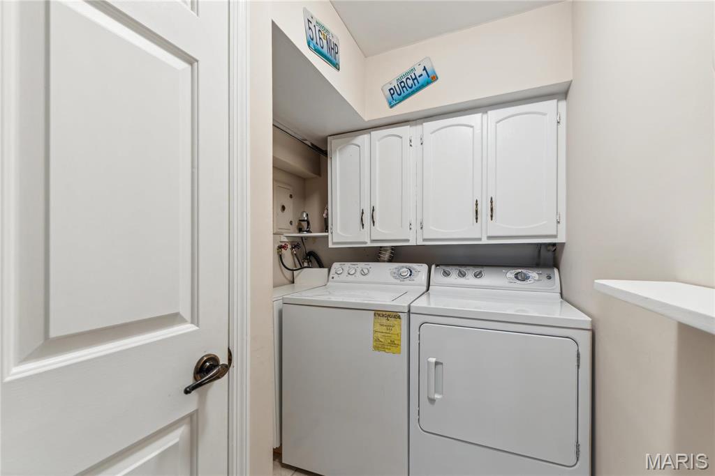 964 Claytonbrook Drive 2a Property Photo 19