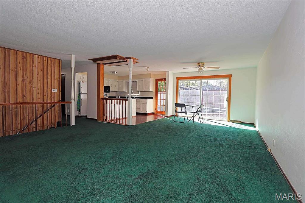 1953 Carolina Lane Property Photo 4