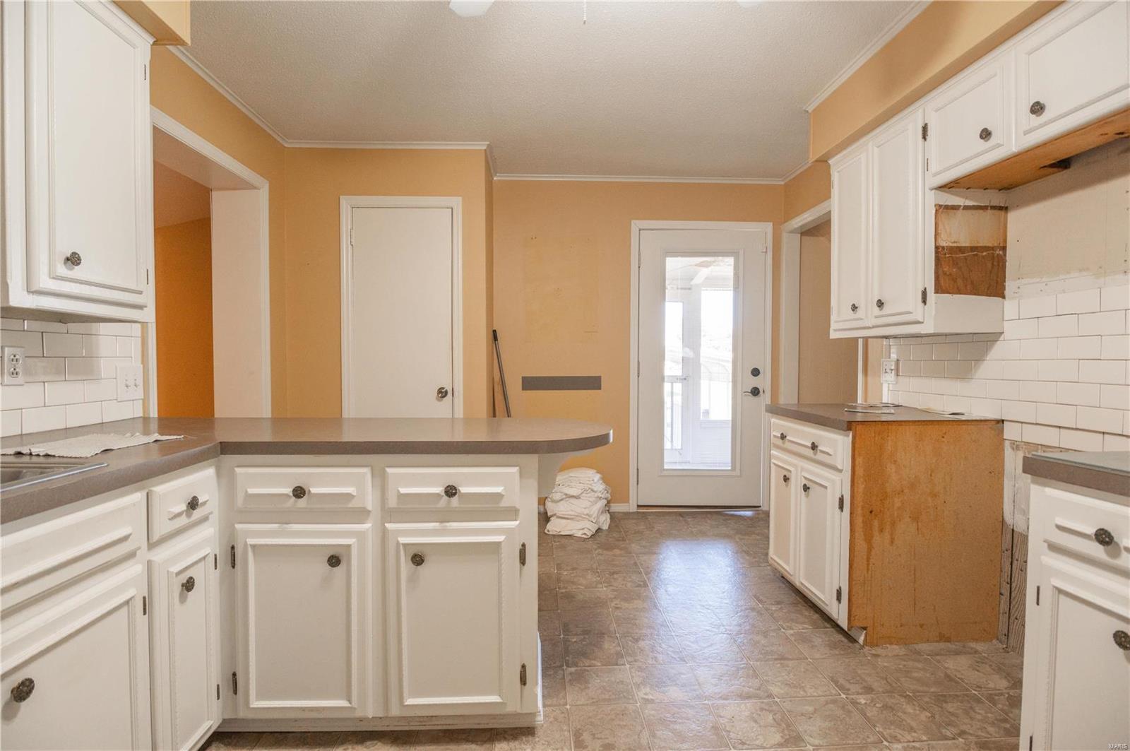 12191 County Road 637 Property Photo 18