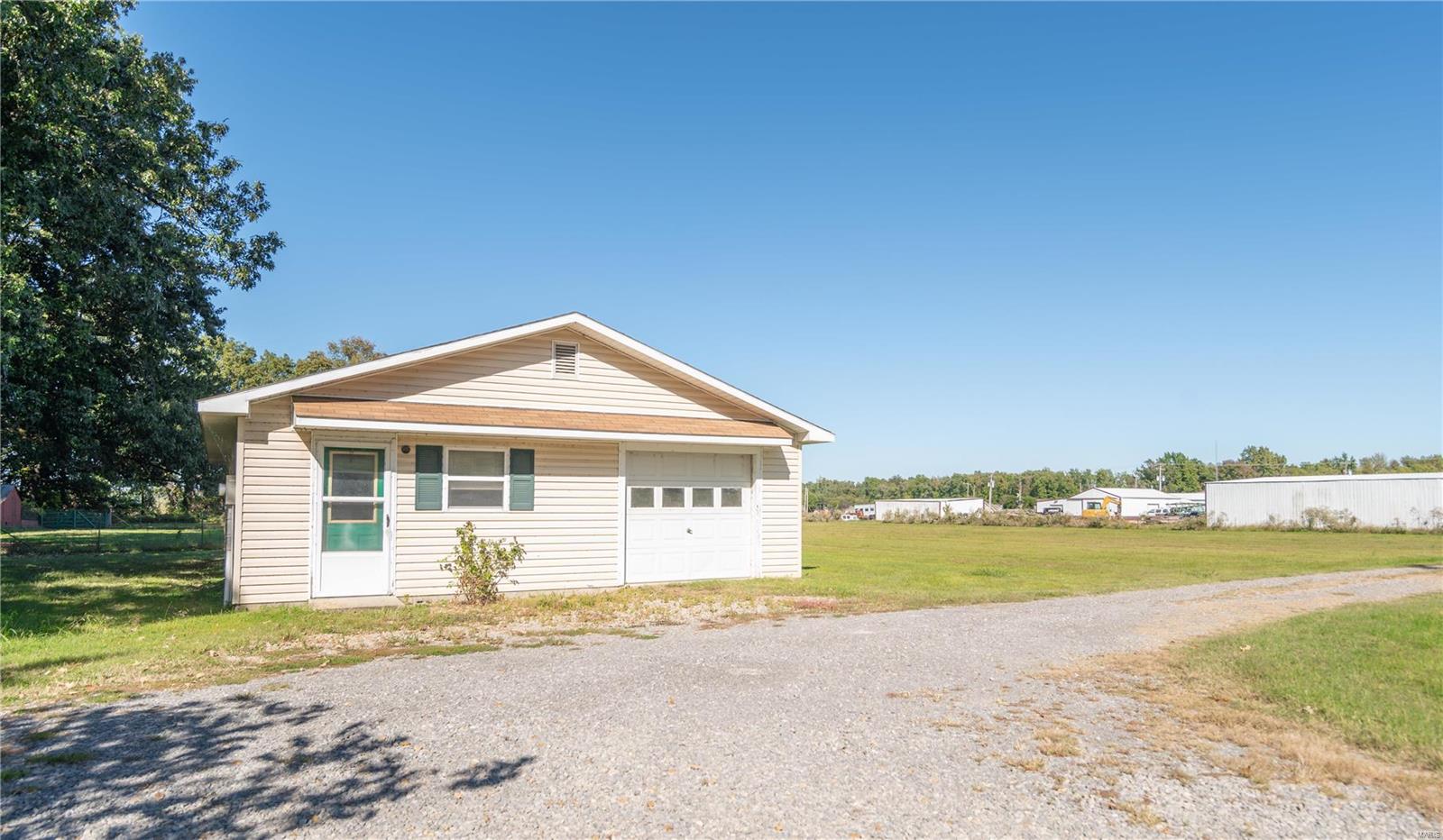 12191 County Road 637 Property Photo 41