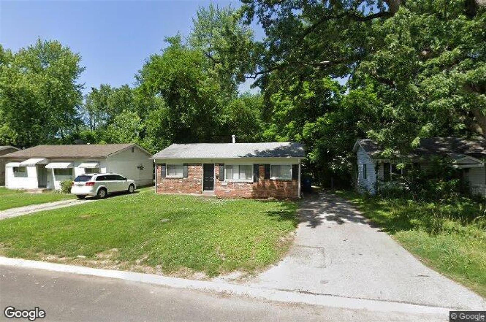 10321 Earl Drive Property Photo 1