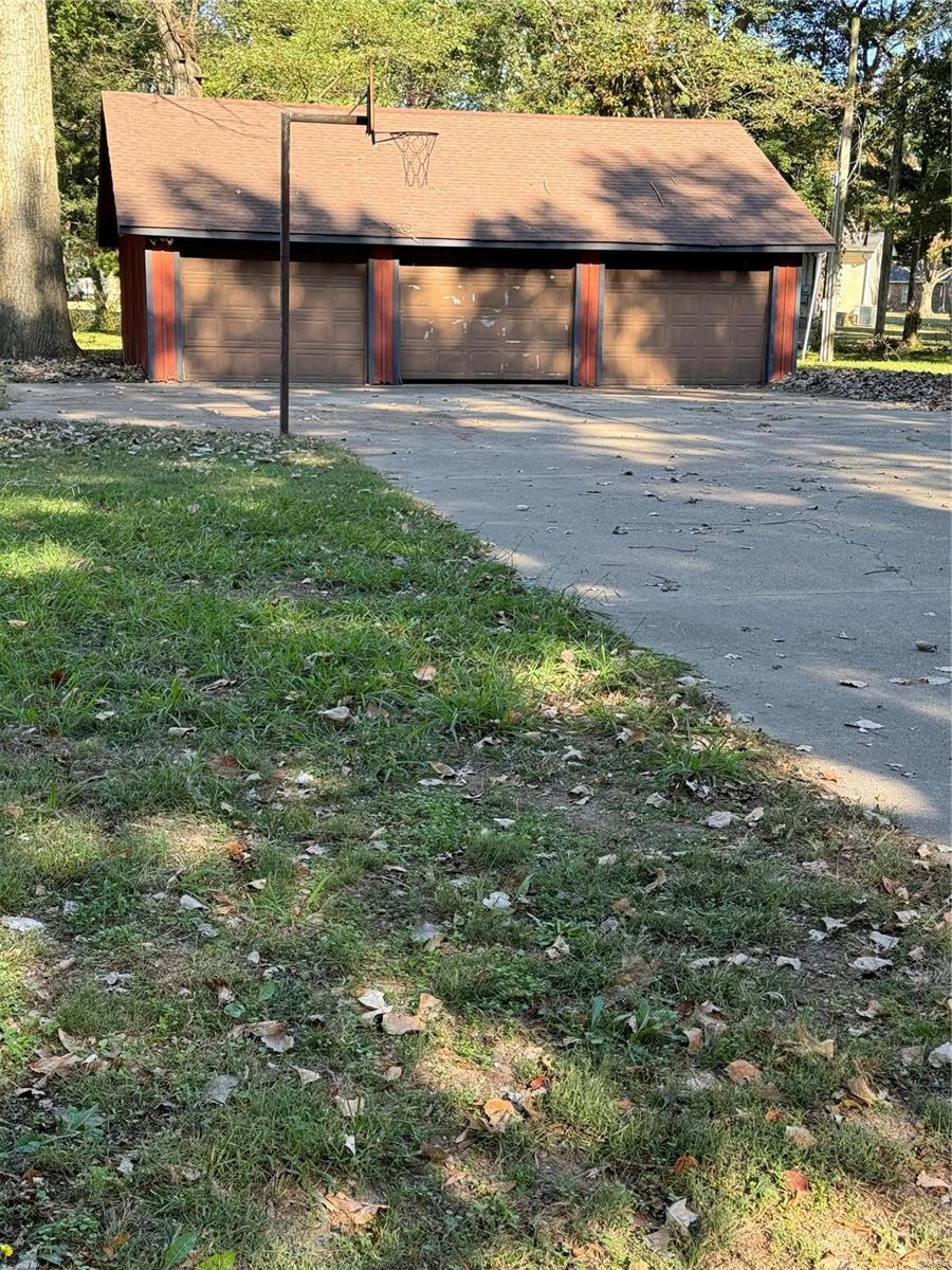 22 Greenbriar Drive Property Photo 31
