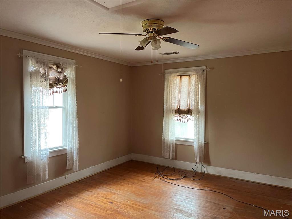 611 W Main Street Property Photo 19