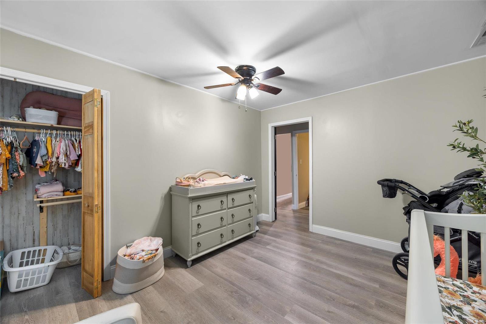 10410 Business 21 Property Photo 27