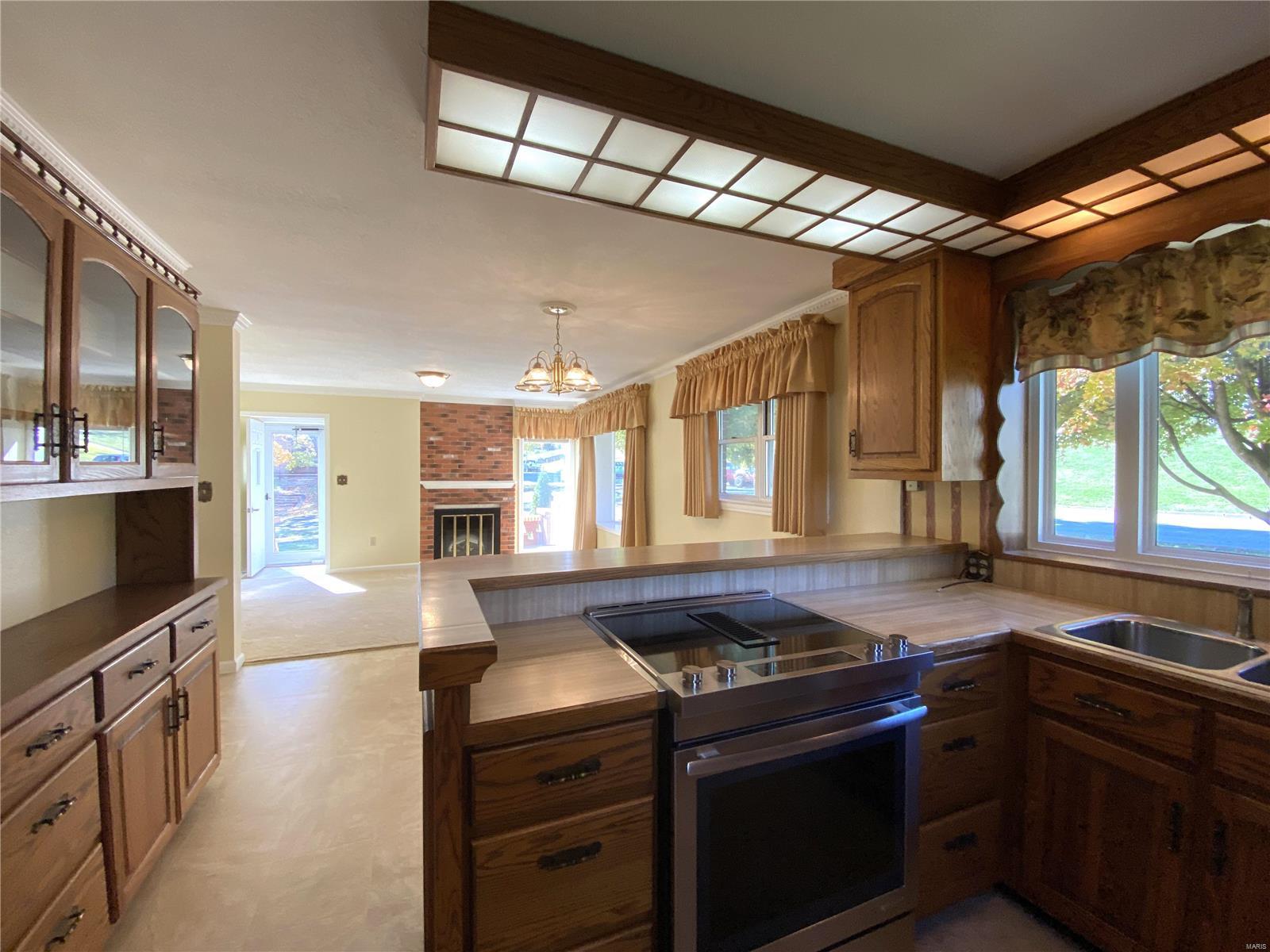 437 Stark Boulevard Property Photo 12