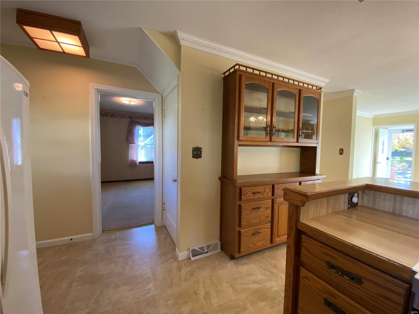 437 Stark Boulevard Property Photo 13