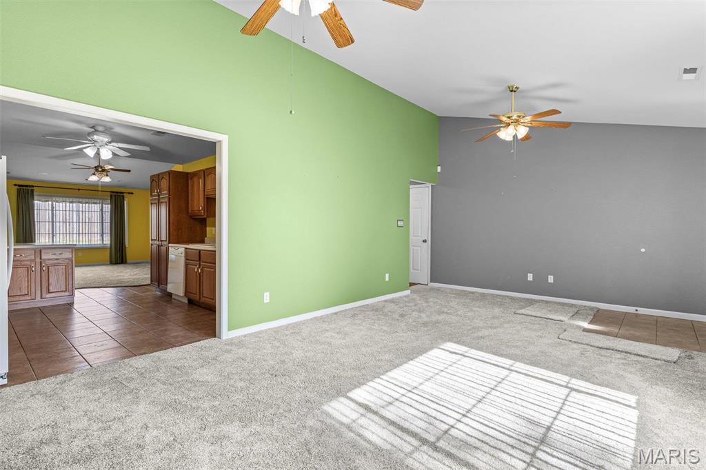119 Ohio Court Property Photo 5