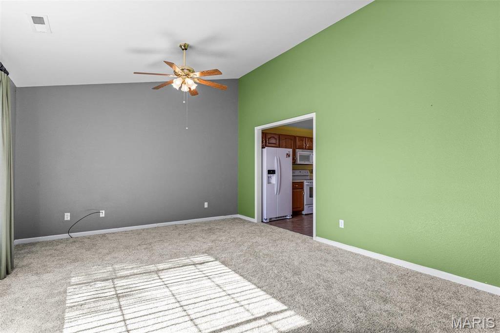 119 Ohio Court Property Photo 8