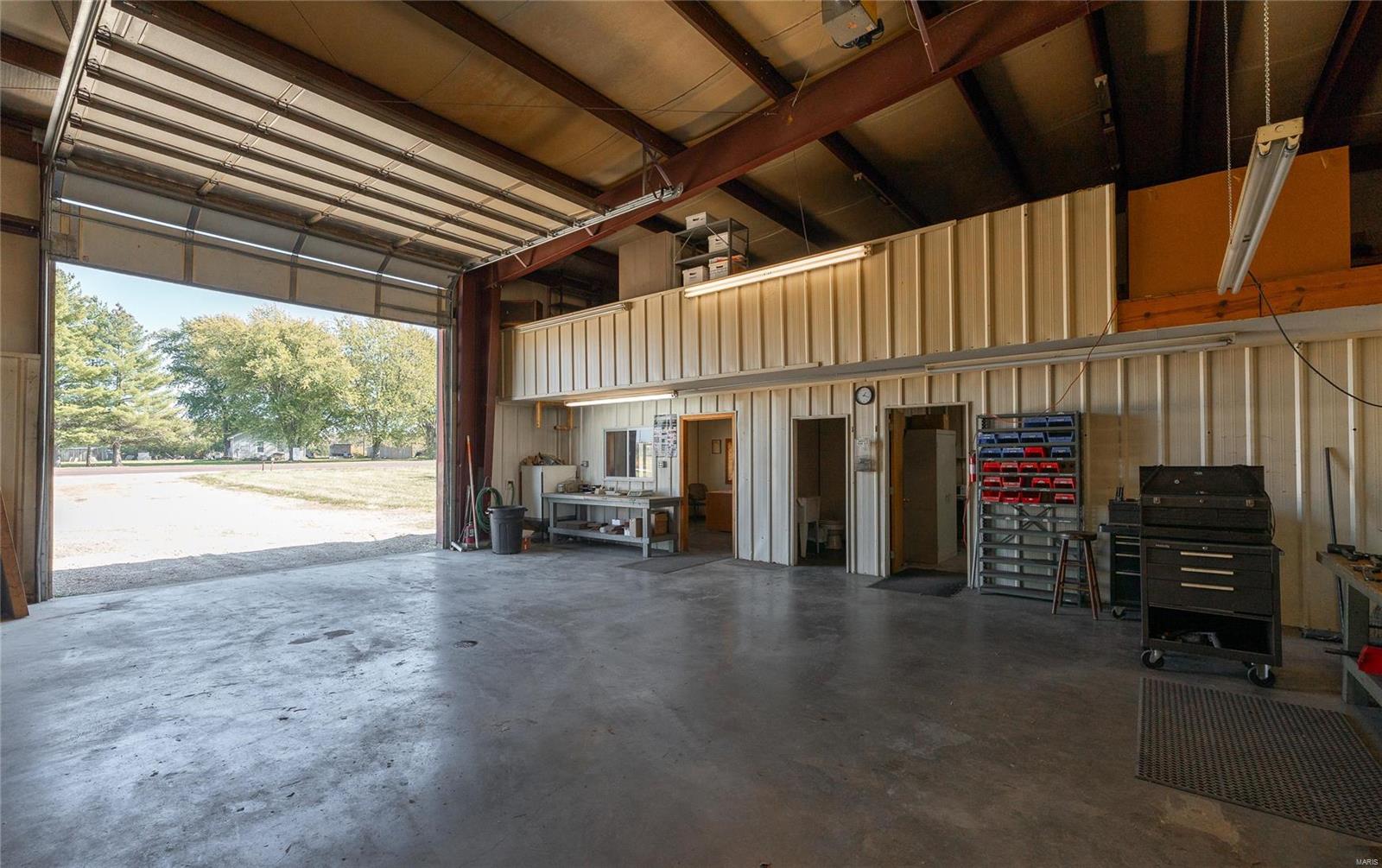 2035 S. Highway 19 Property Photo 20