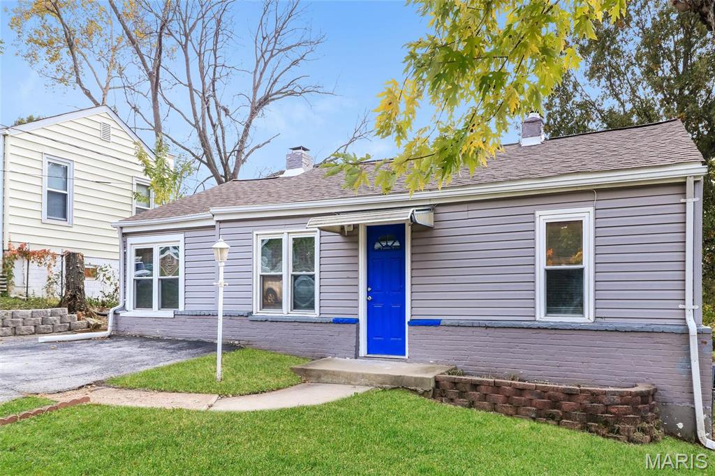 9608 Flora Avenue Property Photo 1