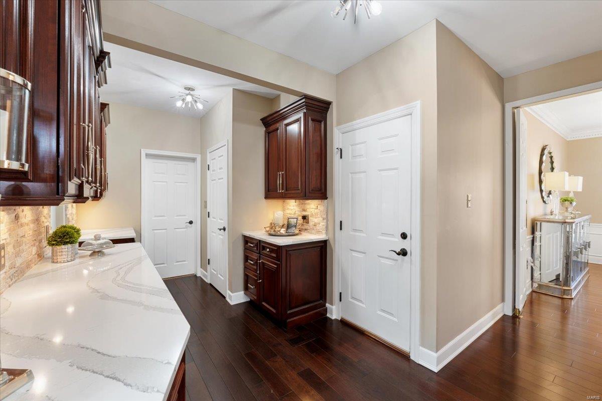 1346 Wellington View Place Property Photo 23