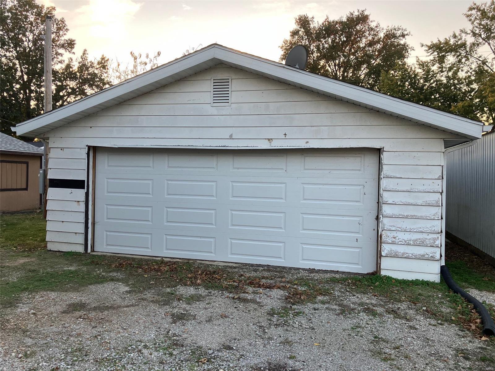3 Lakeview Drive Property Photo 4