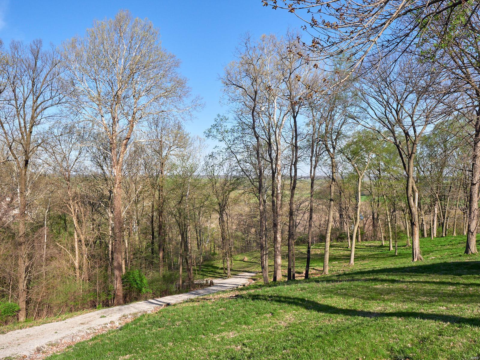 140 S Eatherton Property Photo 10