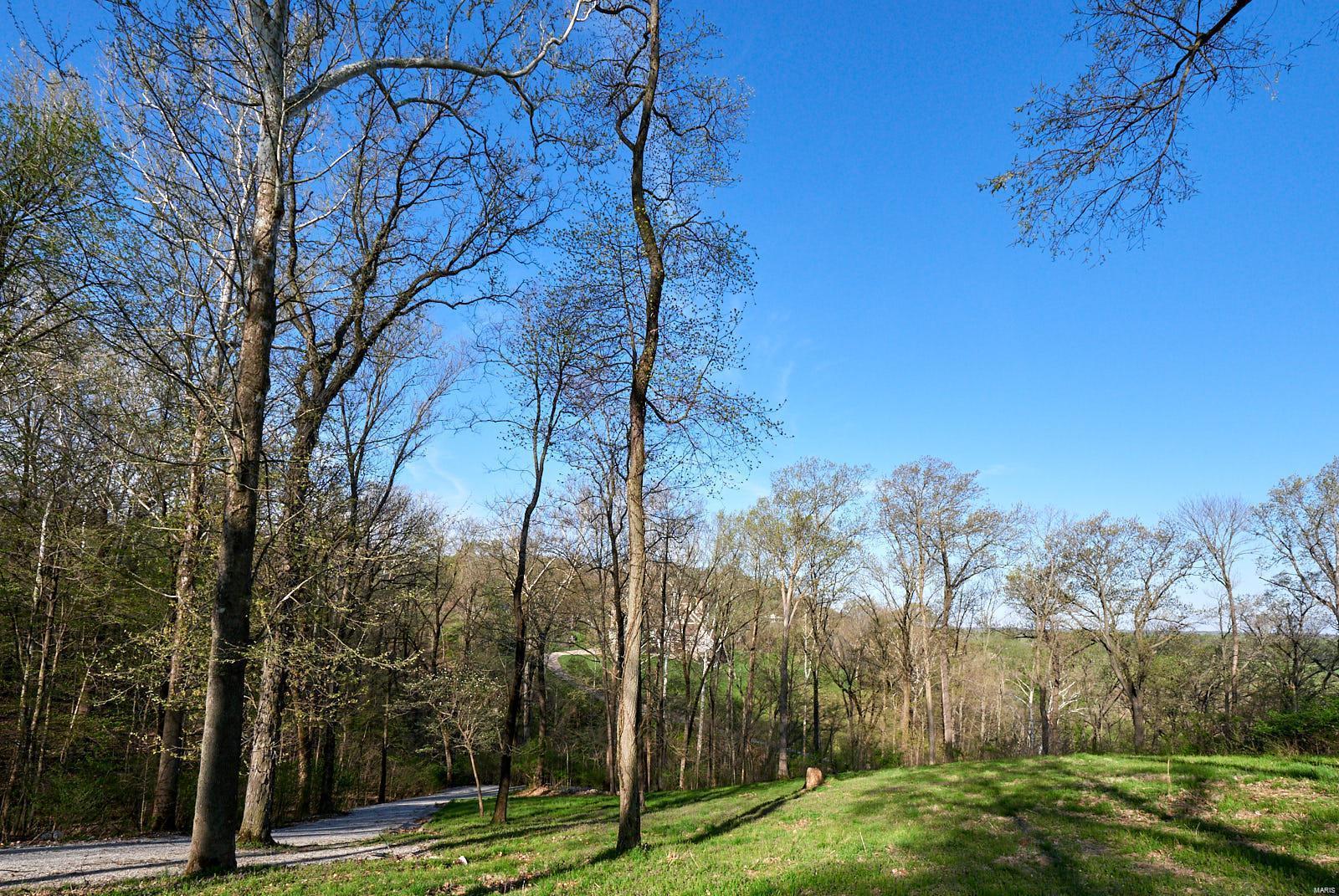 140 S Eatherton Property Photo 12