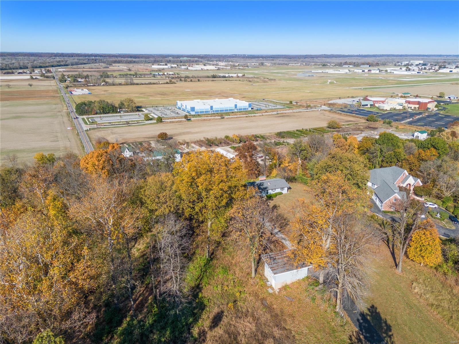 140 S Eatherton Property Photo 25