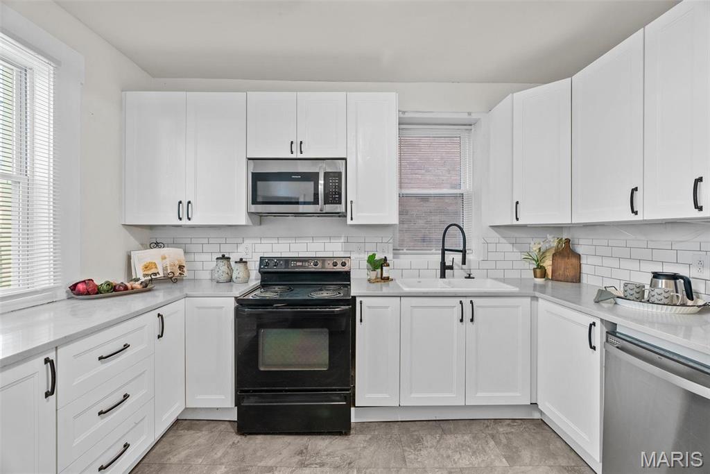 3506 Pennsylvania Avenue Property Photo 24