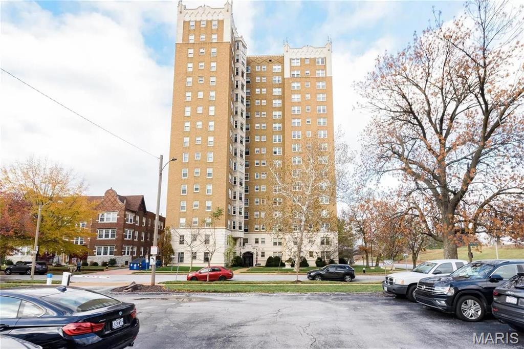 625 S Skinker Boulevard 202 Property Photo 1