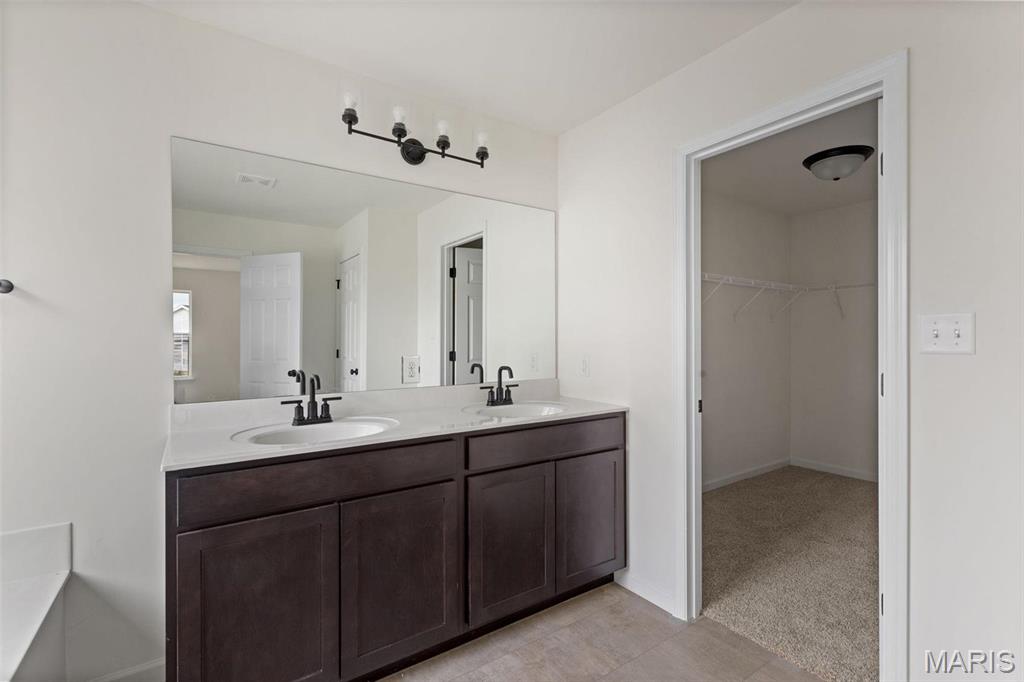 1547 Winding Meadows Drive Property Photo 19