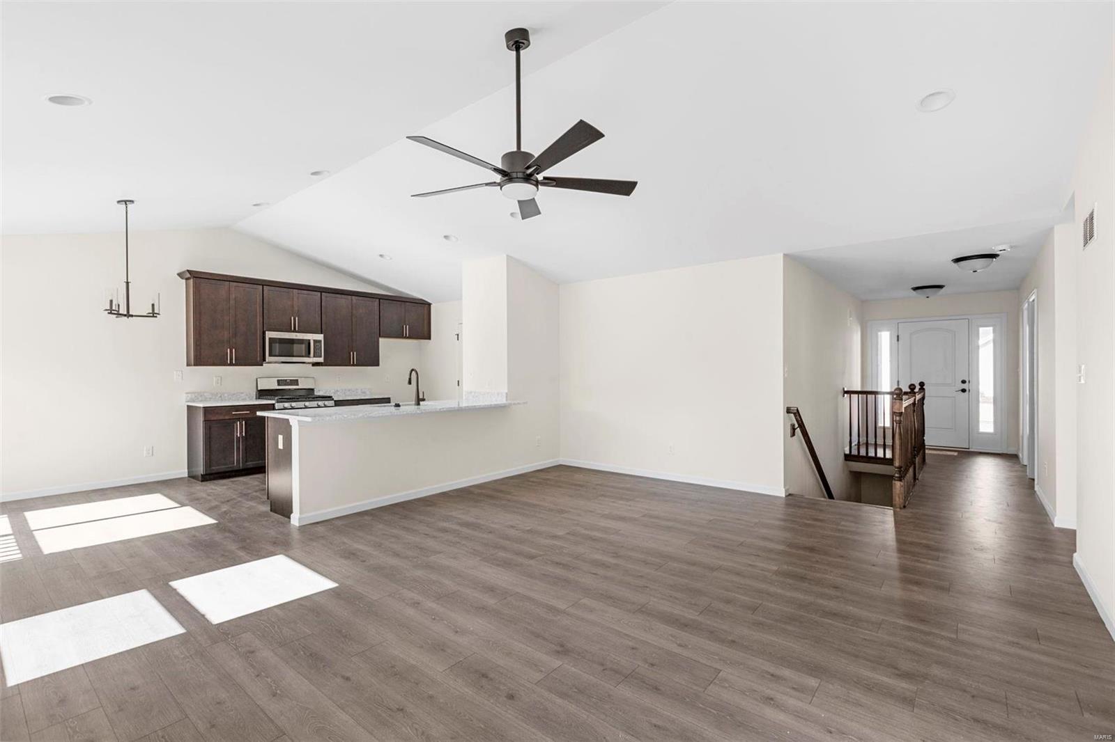 1555 Winding Meadows Drive Property Photo 4