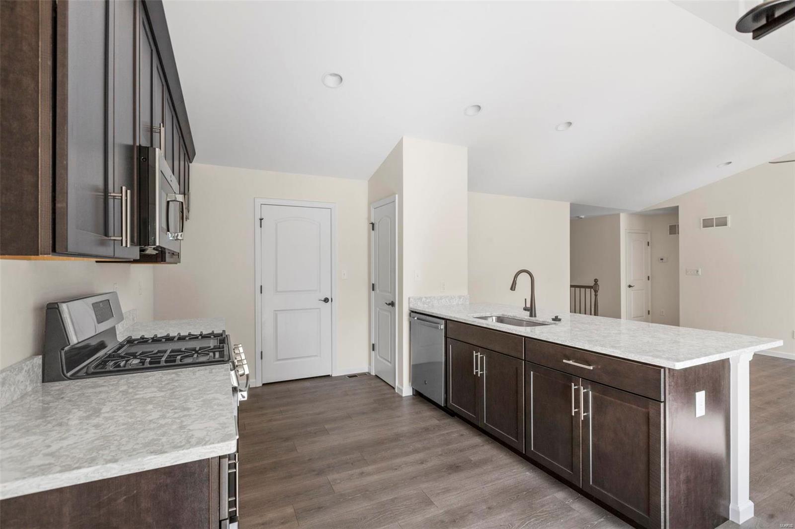 1555 Winding Meadows Drive Property Photo 10