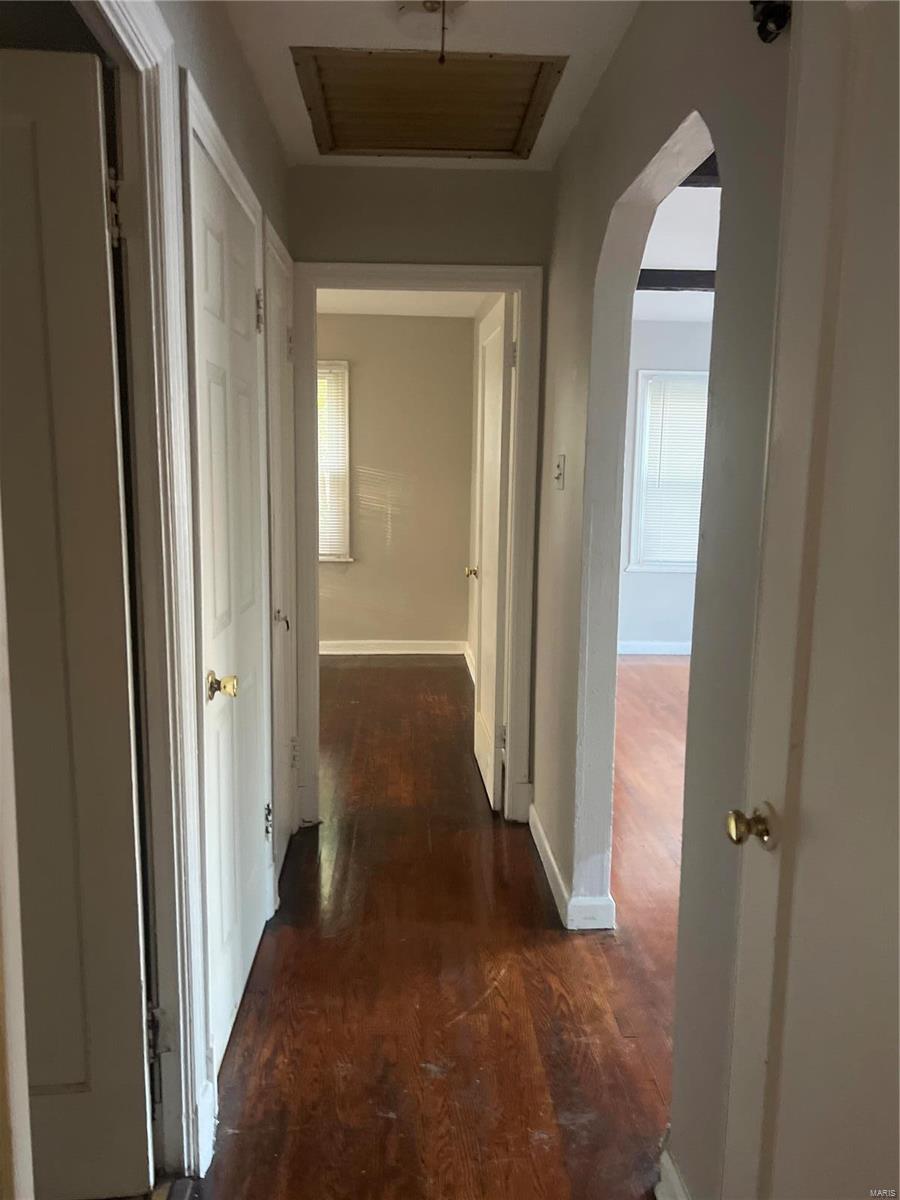 10175 Cloverdale Drive Property Photo 3