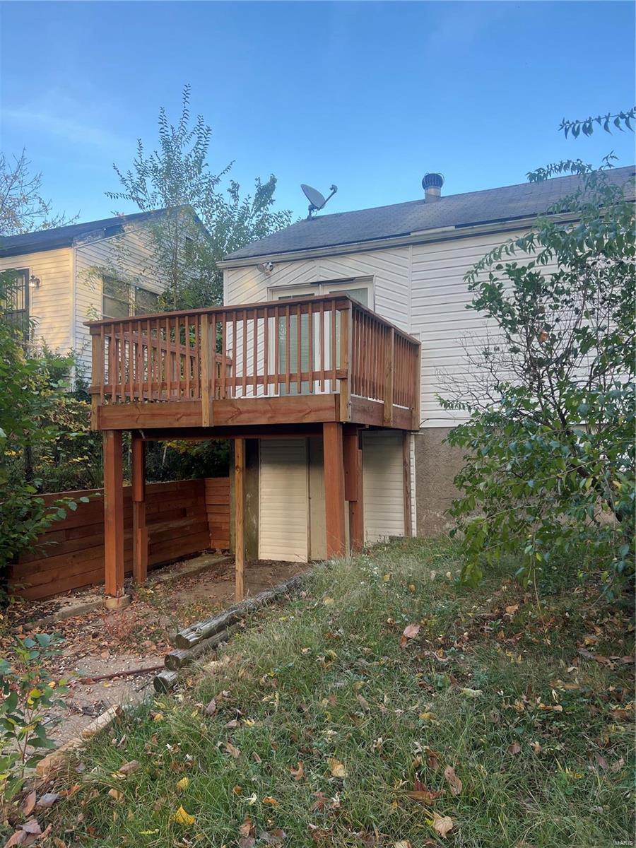 10175 Cloverdale Drive Property Photo 15